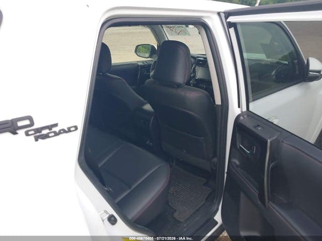 2024 TOYOTA 4RUNNER TRD OFF ROAD PREMIUM 8
