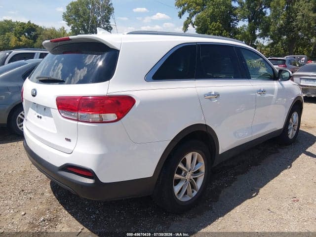 2017 KIA SORENTO 2.4L LX 4