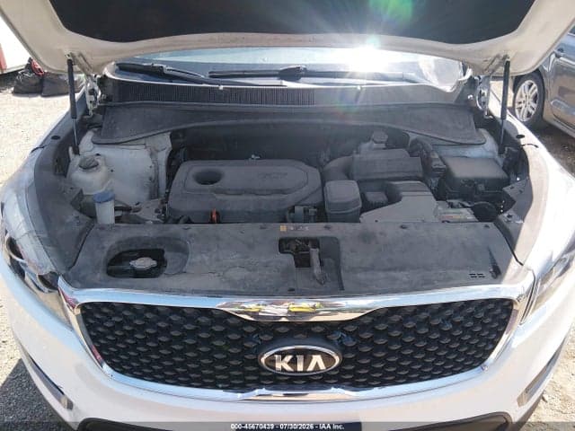 2017 KIA SORENTO 2.4L LX 10