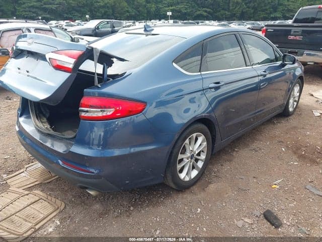 2019 FORD FUSION SE 4