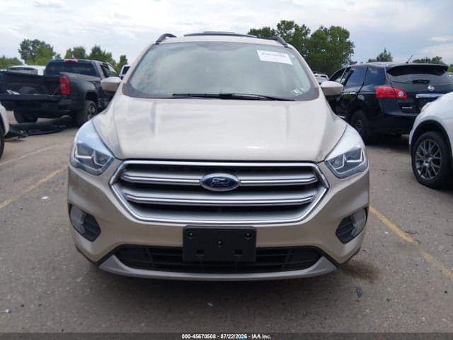 2017 FORD ESCAPE SE 12