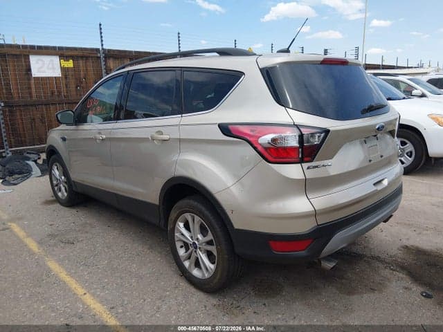 2017 FORD ESCAPE SE 3