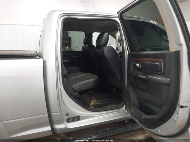 2017 RAM 2500 LARAMIE 4X4 6'4 BOX 8