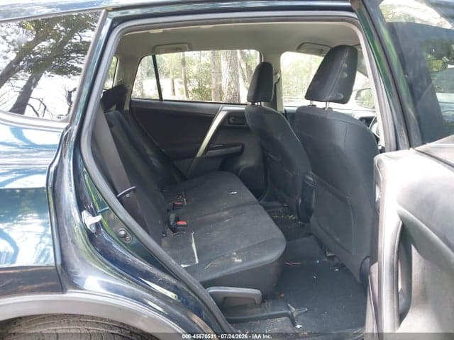 2017 TOYOTA RAV4 LE 8