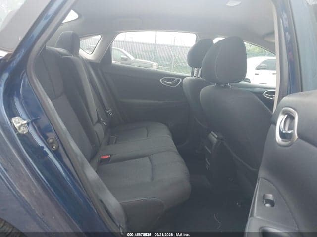 2017 NISSAN SENTRA SR 8