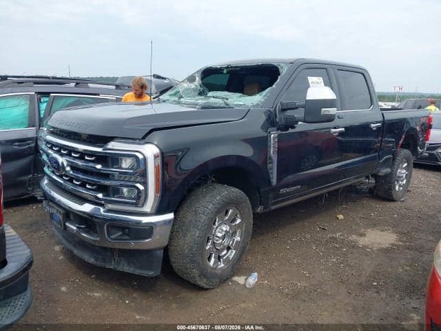 2025 FORD F-250 LARIAT 2