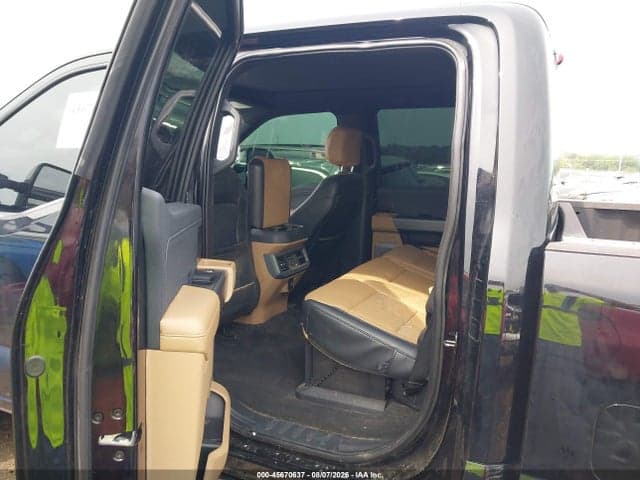 2025 FORD F-250 LARIAT 7