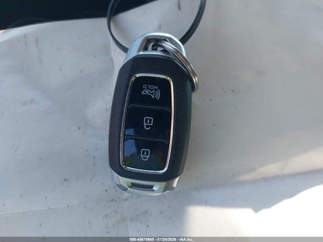 2020 HYUNDAI SANTA FE SEL 11