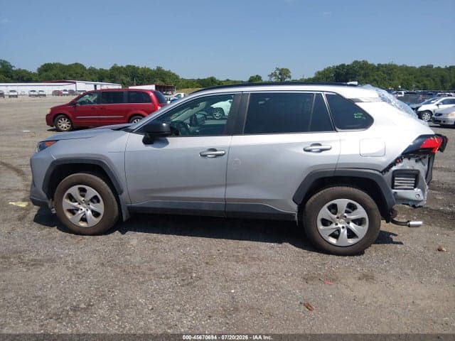 2021 TOYOTA RAV4 LE 14