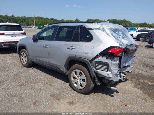 2021 TOYOTA RAV4 LE 3