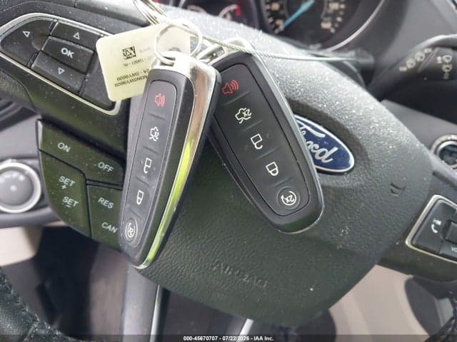 2019 FORD ESCAPE SEL 11