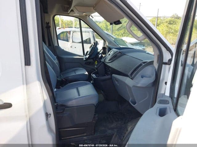 2017 FORD TRANSIT-150 5
