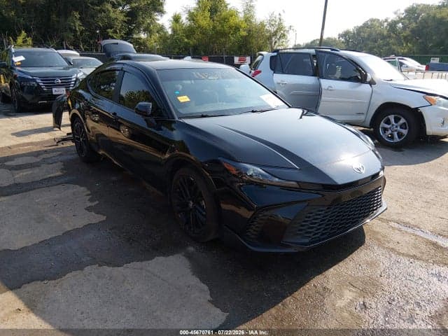 2025 TOYOTA CAMRY SE 1