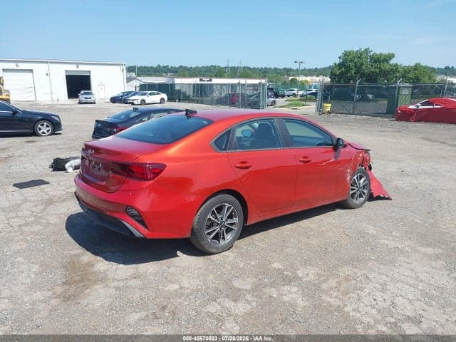 2023 KIA FORTE LXS 4