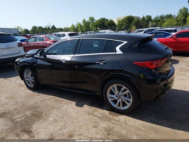 2018 INFINITI QX30 LUXURY 14