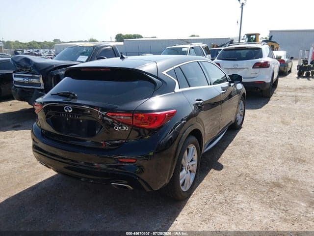 2018 INFINITI QX30 LUXURY 4
