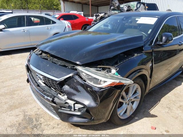2018 INFINITI QX30 LUXURY 6