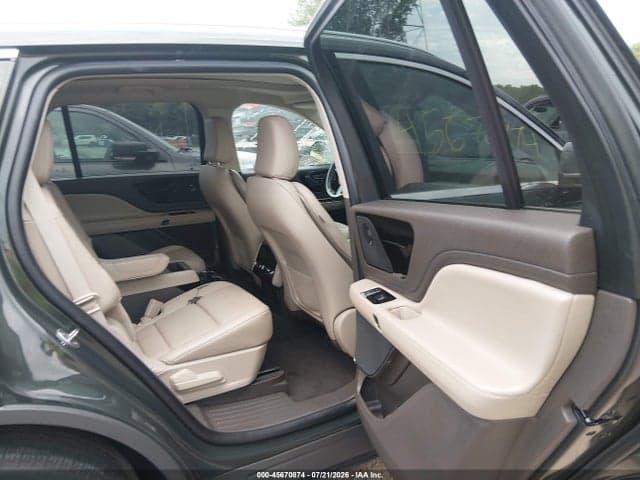 2023 LINCOLN AVIATOR RESERVE 8