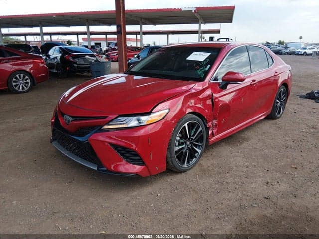 2019 TOYOTA CAMRY XSE 2