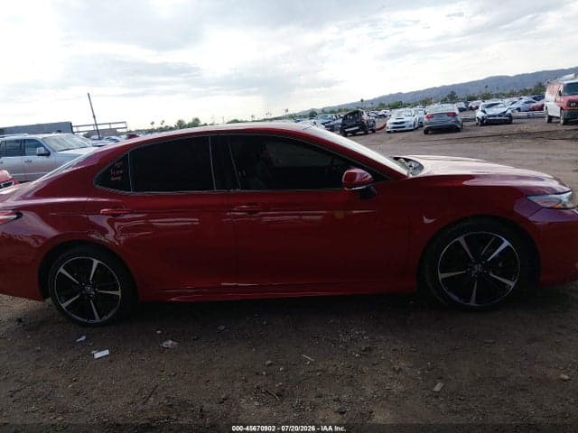 2019 TOYOTA CAMRY XSE 13