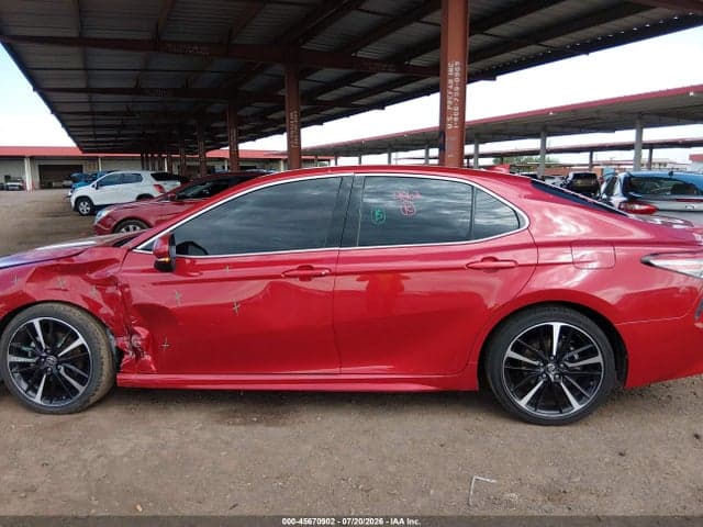 2019 TOYOTA CAMRY XSE 14