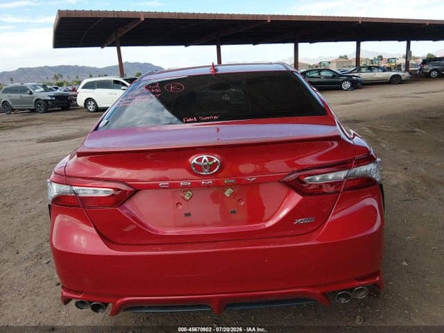 2019 TOYOTA CAMRY XSE 16
