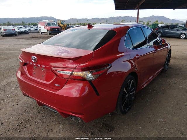 2019 TOYOTA CAMRY XSE 4