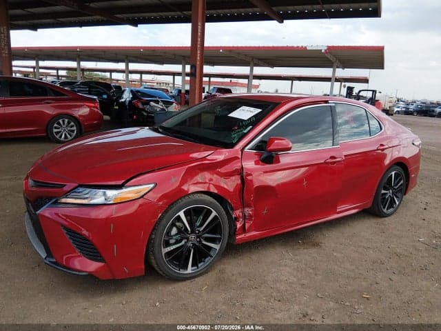 2019 TOYOTA CAMRY XSE 6