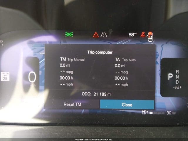 2024 VOLVO XC40 B5 ULTIMATE DARK THEME 7
