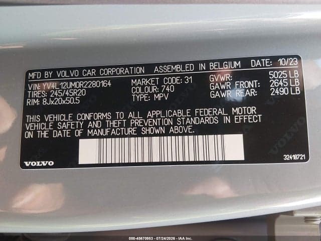 2024 VOLVO XC40 B5 ULTIMATE DARK THEME 9