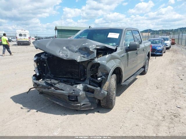 2020 FORD F-150 LARIAT 2