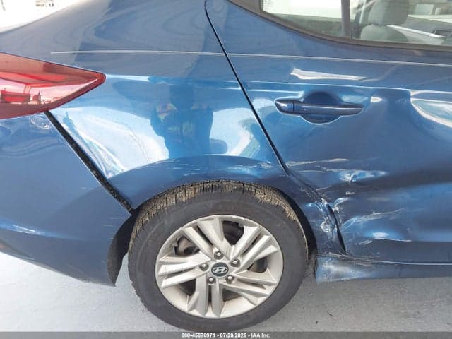 2019 HYUNDAI ELANTRA SEL 6