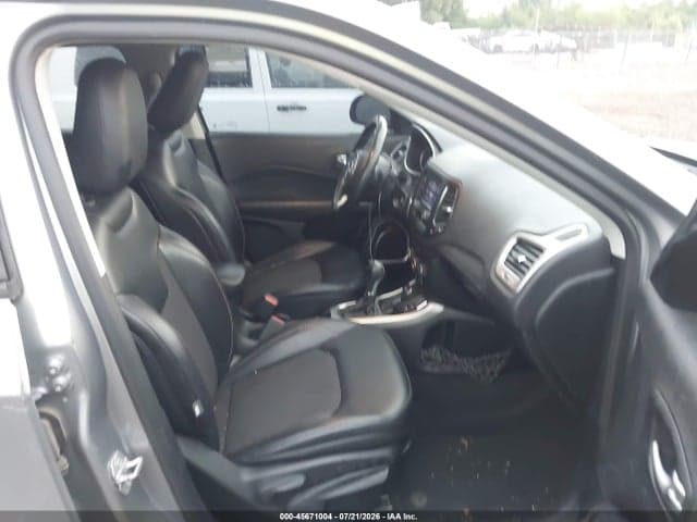 2018 JEEP COMPASS LATITUDE 4X4 5