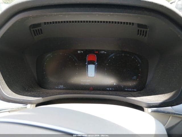 2019 VOLVO XC60 T5 MOMENTUM 7