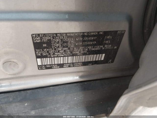 2022 TOYOTA RAV4 XLE 9