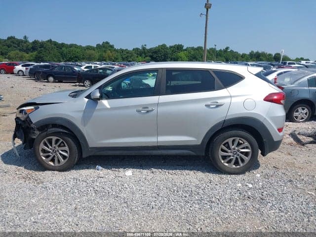 2018 HYUNDAI TUCSON SE 14