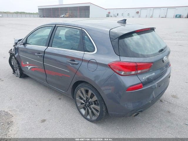 2018 HYUNDAI ELANTRA GT SPORT 3