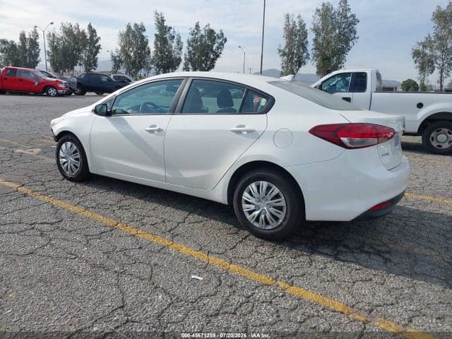 2017 KIA FORTE LX 3