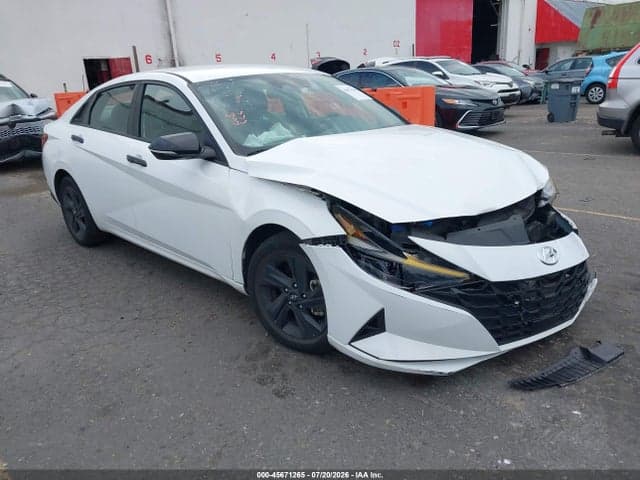 2022 HYUNDAI ELANTRA SEL 1