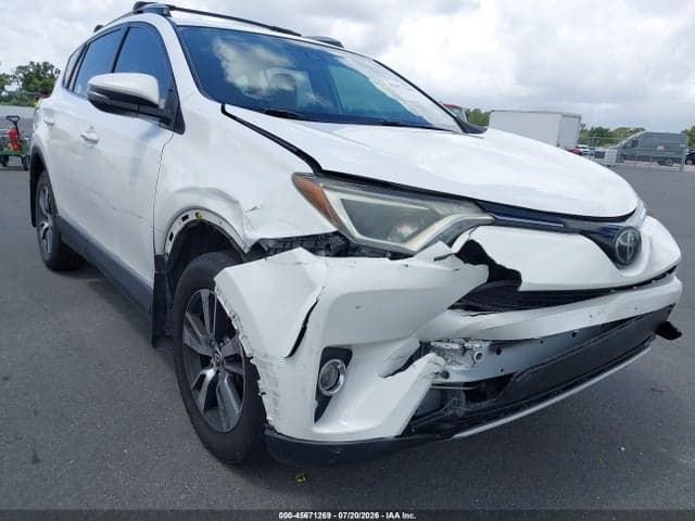 2018 TOYOTA RAV4 XLE 6