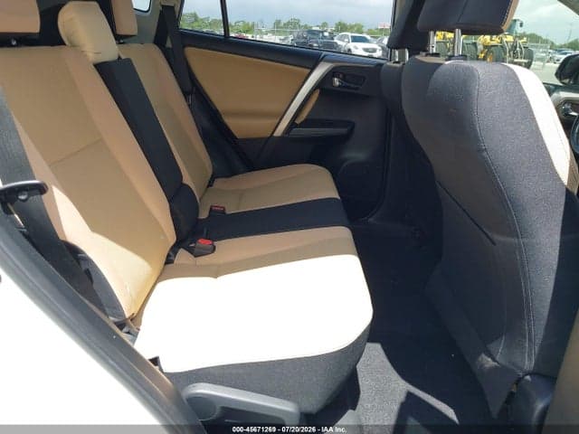 2018 TOYOTA RAV4 XLE 8