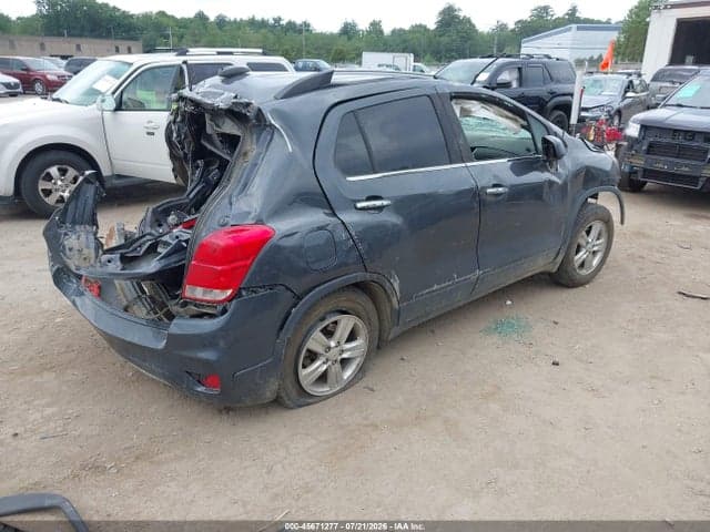 2018 CHEVROLET TRAX LT 4