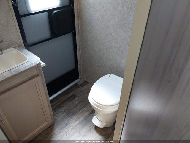 2020 COACHMEN CATALINA 8