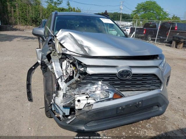 2020 TOYOTA RAV4 XLE 6