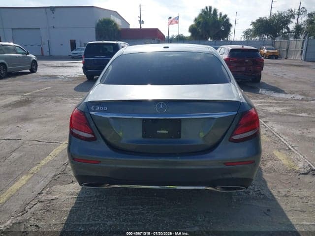 2018 MERCEDES-BENZ E 300 16