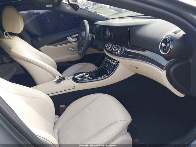 2018 MERCEDES-BENZ E 300 5
