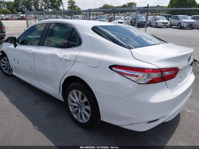 2020 TOYOTA CAMRY LE 3