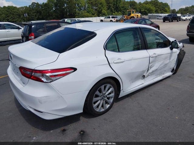 2020 TOYOTA CAMRY LE 4
