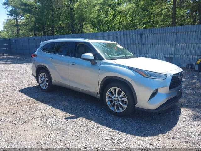 2021 TOYOTA HIGHLANDER LIMITED - 1