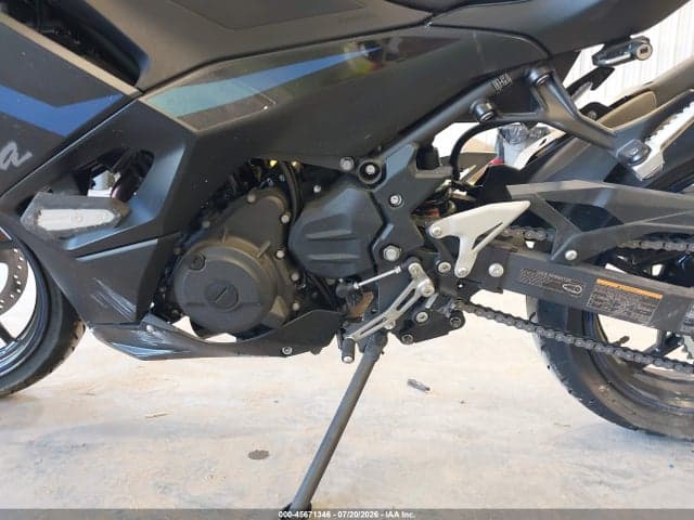2025 KAWASAKI EX500 A/B 9